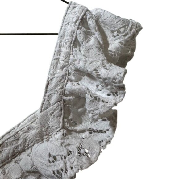 Torrid Vintage-Style White Lace Button-Front Ruffle Sleeveless Top With Delicate - Picture 4 of 13